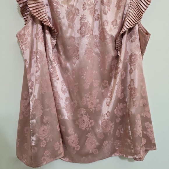 CITY‎ CHIC ophelia Tea Rose Pleated Satin Floral Elegant Blouse XXL Pink - Picture 4 of 16